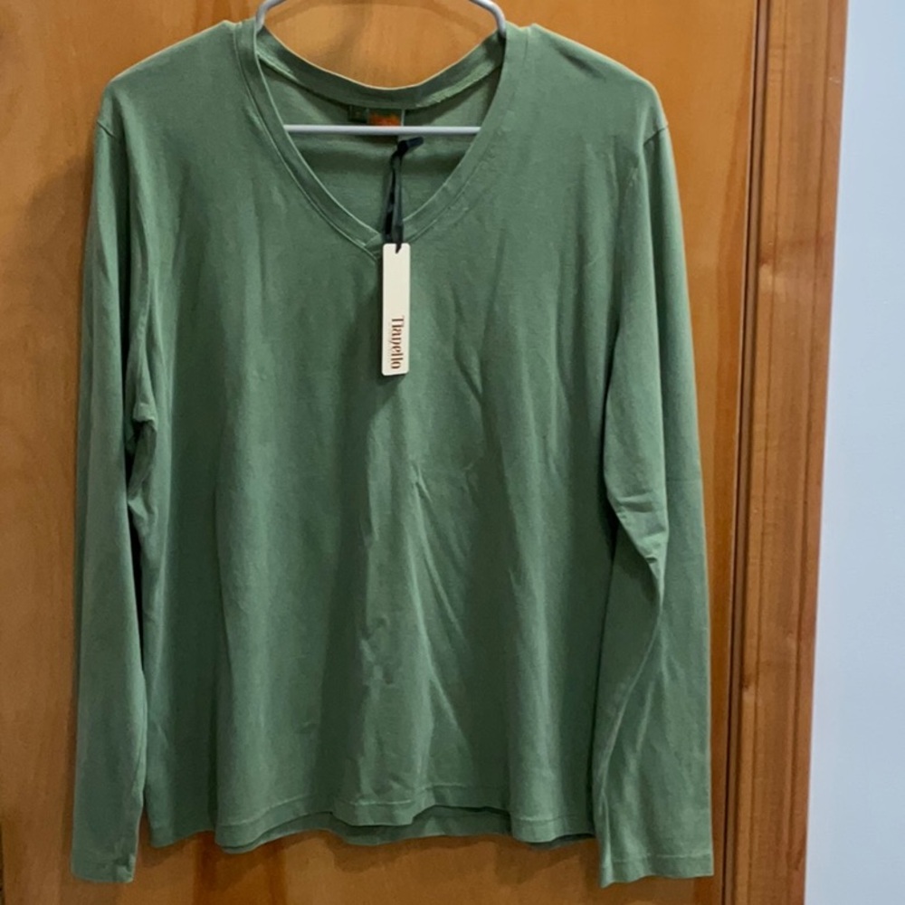 Tianello Green Long Sleeve V-Neck Shirt
